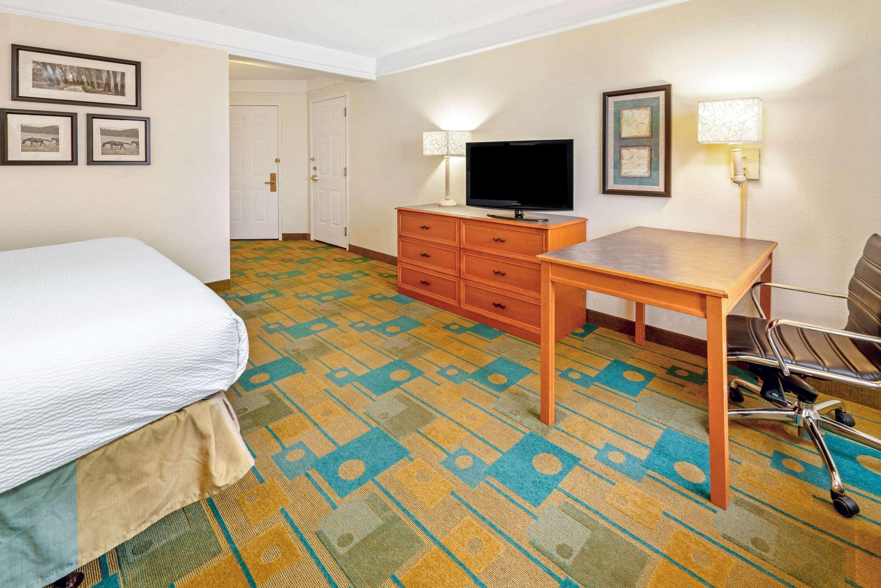 La Quinta By Wyndham Salt Lake City Airport Exterior photo